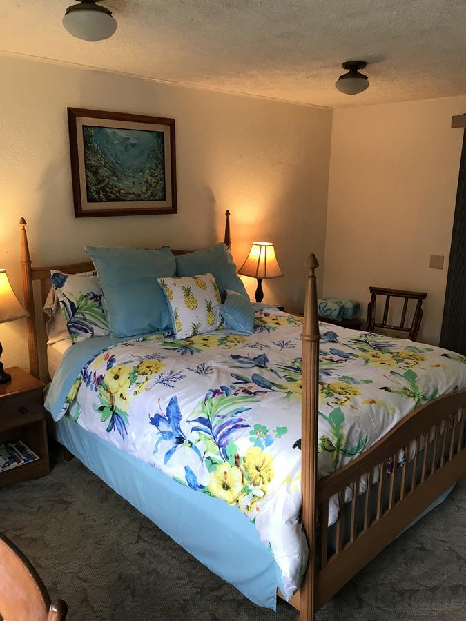 Hale Maluhia Country Inn Kailua-Kona Zewnętrze zdjęcie